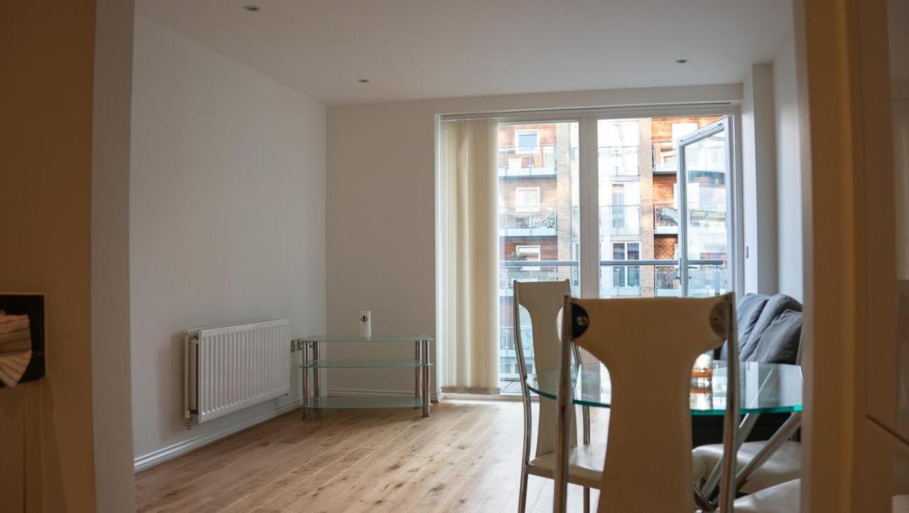 Cosy One-Bed Apartment In Central London Exterior foto